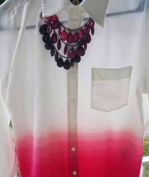 Adriene Vittadini Blouse Size Small NWT-FREESHIP - Picture 1 of 7